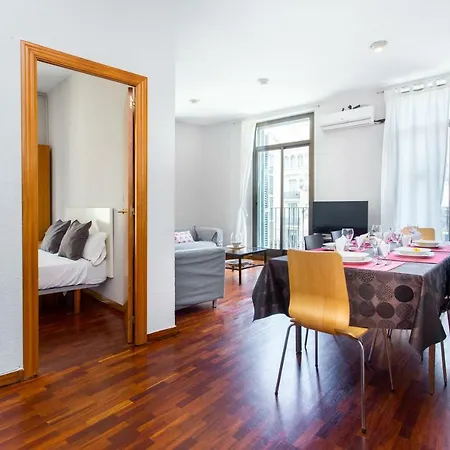 Friendly Rambla Flower Apartment